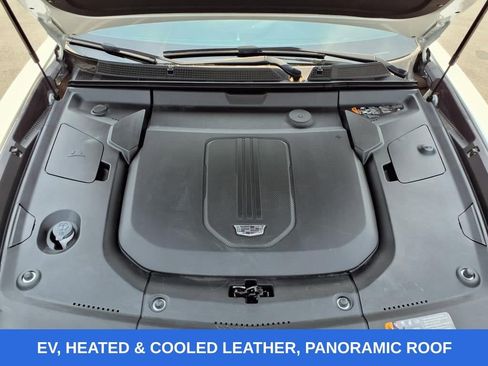 Used 2024 Cadillac Lyriq Sport image 35