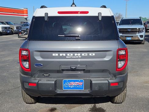 New 2025 Ford Bronco Sport Heritage w/ Convenience Package image 10