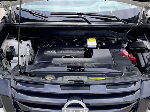 Used 2023 Nissan Pathfinder Platinum image 13