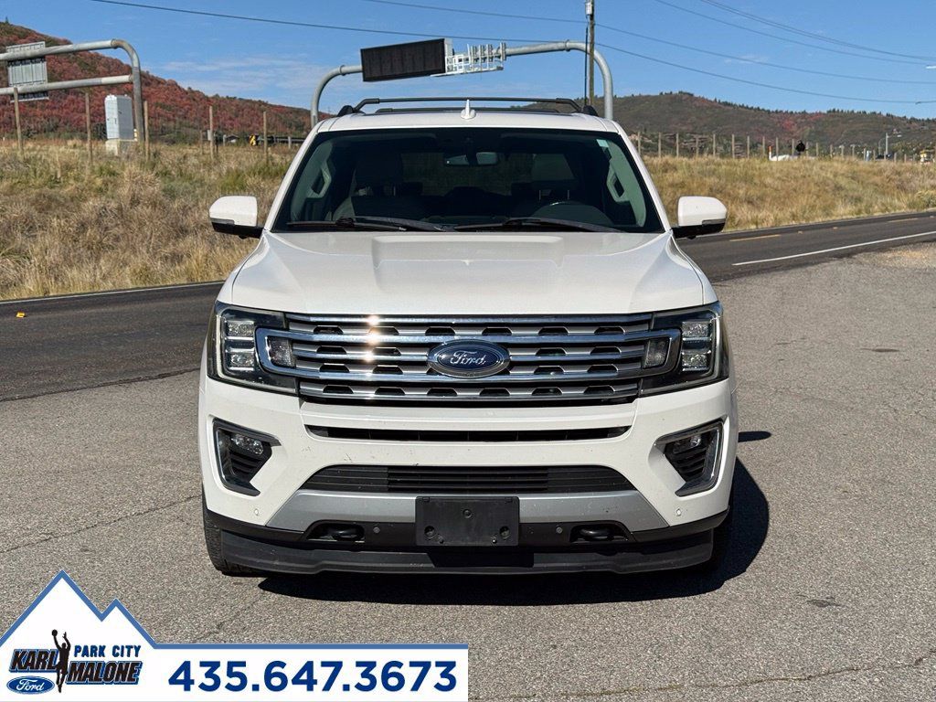 Used 2018 Ford Expedition Limited w/ Equipment Group 302A AWD/4WD image 8