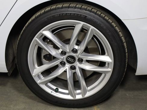 Used 2022 Audi A4 2.0T Premium Plus w/ Premium Plus Package image 41