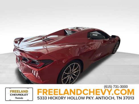 Used 2024 Chevrolet Corvette Stingray Premium Conv w/ Z51 Performance Package RWD image 2