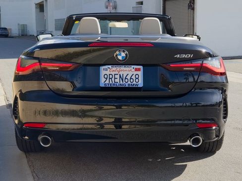Used 2025 BMW 430i Convertible w/ Convenience Package image 7