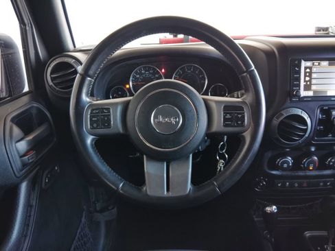 Used 2017 Jeep Wrangler Unlimited Sport AWD/4WD image 21