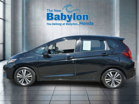 Used 2017 Honda Fit EX-L image 2