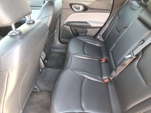 Used 2025 Jeep Compass Limited AWD/4WD image 26