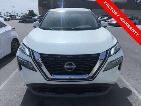 Used 2023 Nissan Rogue SV image 6