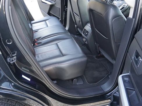 Used 2012 Ford Edge Limited w/ Driver Entry Pkg FWD image 28