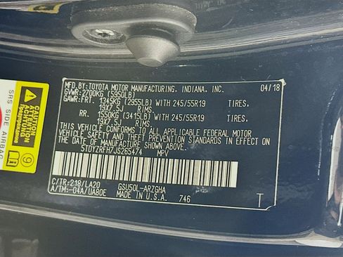 Used 2018 Toyota Highlander Limited Platinum image 12