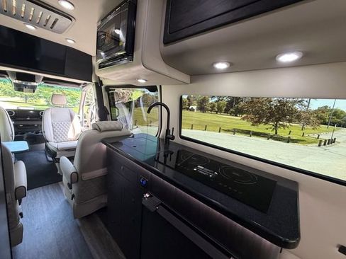 New 2025 Mercedes-Benz Sprinter 3500 image 33