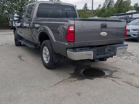 Used 2012 Ford F250 XLT AWD/4WD image 4