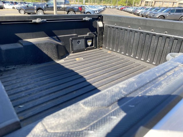 Used 2019 Toyota Tacoma TRD Off-Road AWD/4WD image 8