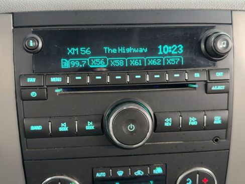 Used 2013 GMC Yukon XL SLT image 17