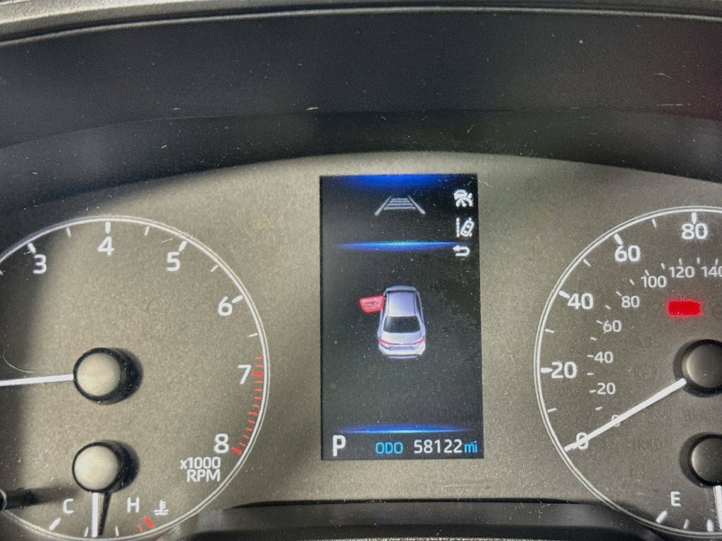 Used 2024 Toyota Corolla LE FWD image 14