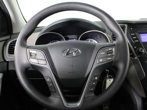 Used 2016 Hyundai Santa Fe Sport image 22