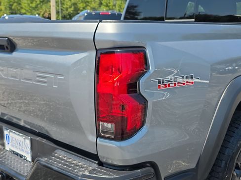 Certified 2024 Chevrolet Colorado Trail Boss w/ Advanced Trailering Package image 8