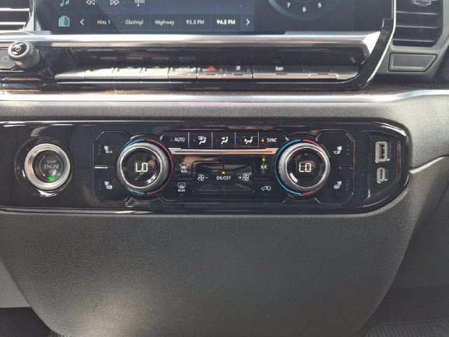 Used 2024 Chevrolet Silverado 1500 LT AWD/4WD image 27