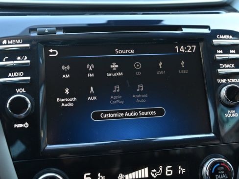 Used 2021 Nissan Murano S image 22