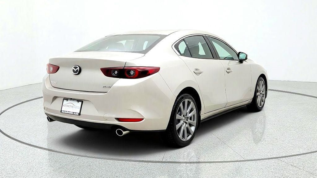 Used 2025 MAZDA MAZDA3 s FWD image 5