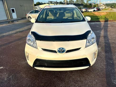 Used 2015 Toyota Prius Persona Series image 3