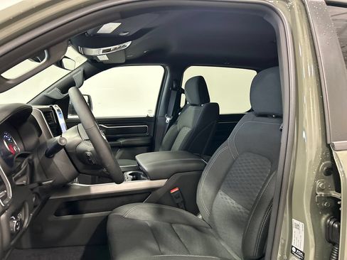 New 2026 RAM 1500 Big Horn AWD/4WD image 15