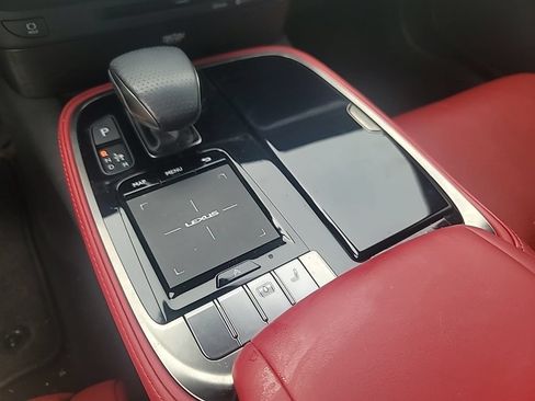 Used 2018 Lexus LS 500 F Sport w/ Cold Weather Package (CK) RWD image 23