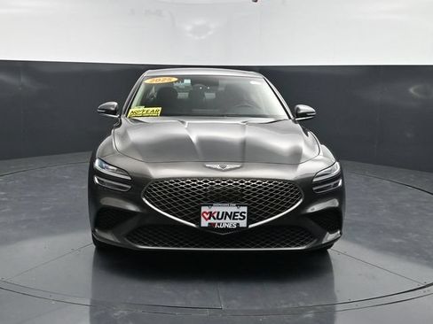 Used 2025 Genesis G70 2.5T AWD/4WD image 2