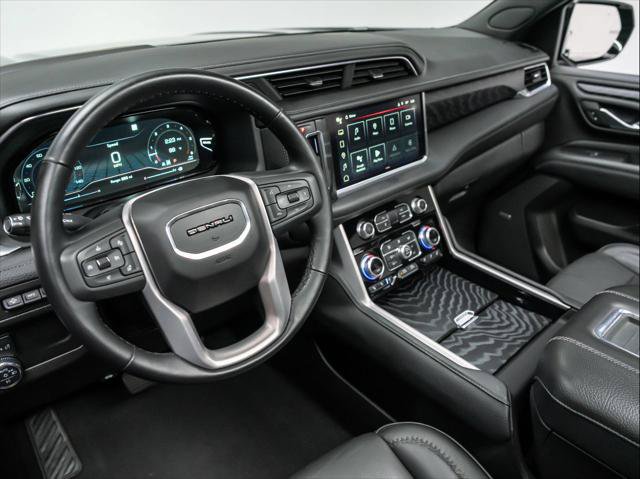 Used 2023 GMC Yukon XL Denali AWD/4WD image 19