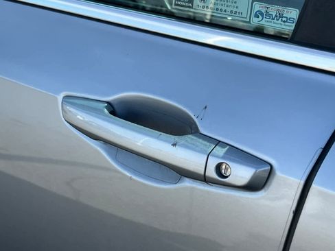 Used 2018 Honda CR-V EX image 19