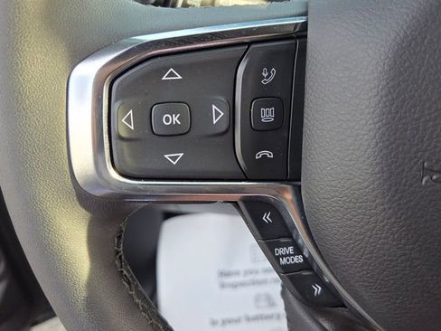 Used 2025 RAM 1500 Big Horn AWD/4WD image 24