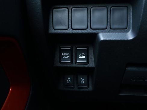 Used 2022 Nissan Frontier PRO-4X w/ Off-Road Protection Package image 15