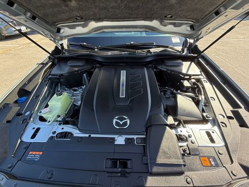 Used 2024 MAZDA CX-90 Plug-In Hybrid w/ Premium Pkg image 28