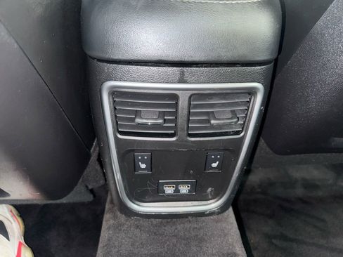 Used 2018 Dodge Charger GT AWD/4WD image 33
