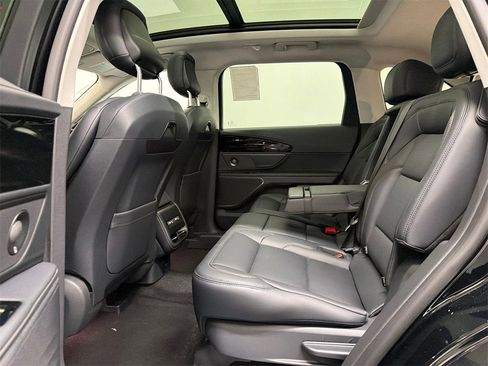 New 2026 Lincoln Nautilus Premier w/ Equipment Group 102A image 19