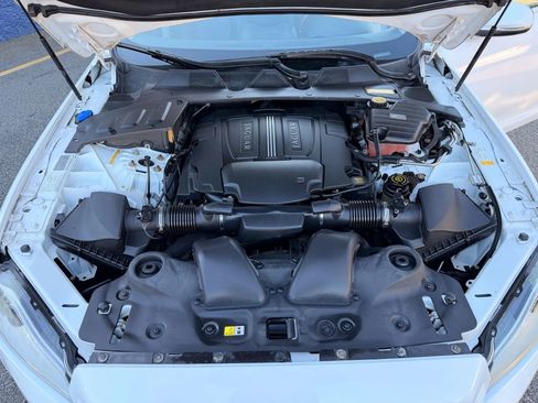 Used 2011 Jaguar XJ image 22