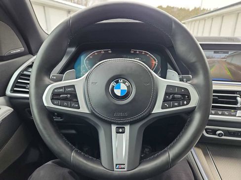 Used 2023 BMW X5 xDrive40i w/ M Sport Package image 19