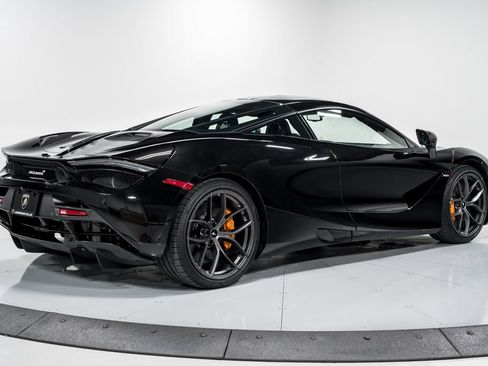 Used 2020 McLaren 720S Performance RWD image 3