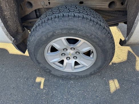 Used 2018 Chevrolet Silverado 1500 LT image 11