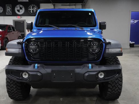 Used 2024 Jeep Wrangler Unlimited AWD/4WD image 8