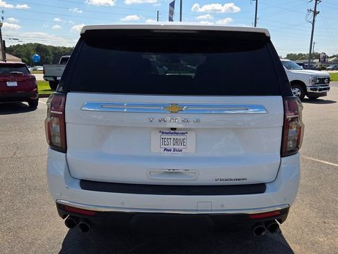 Used 2024 Chevrolet Tahoe Premier RWD image 6