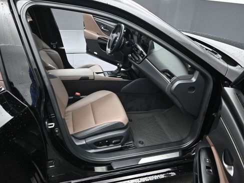 Used 2023 Lexus ES 350 w/ Premium Package image 31