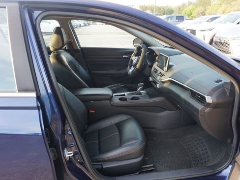 Used 2022 Nissan Altima 2.5 SR image 14