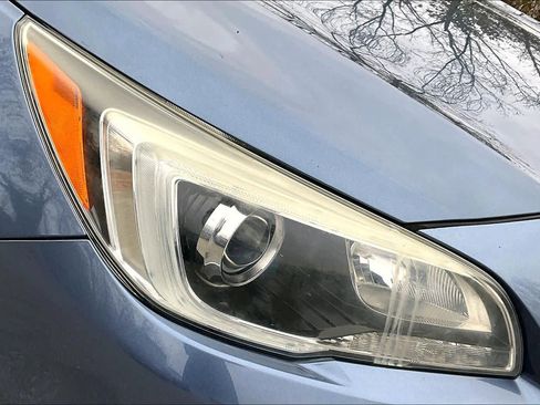 Used 2016 Subaru Outback 3.6R Limited image 27