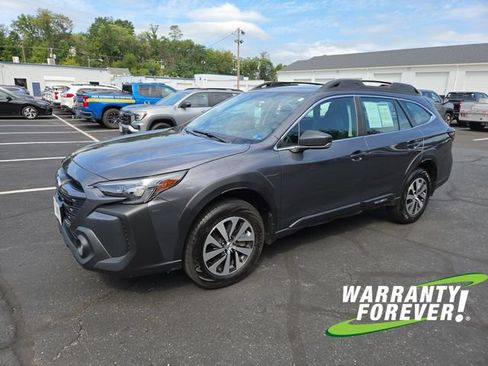 Used 2025 Subaru Outback Onyx Edition AWD/4WD image 3