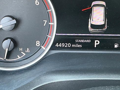 Certified 2023 Nissan Rogue SL image 15