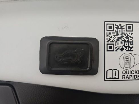 Used 2023 Toyota RAV4 XSE image 34