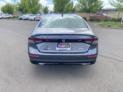 New 2025 Honda Accord Touring image 4