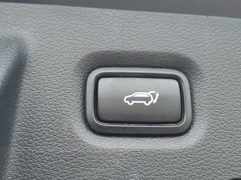 Used 2020 Hyundai Santa Fe Limited AWD/4WD image 35