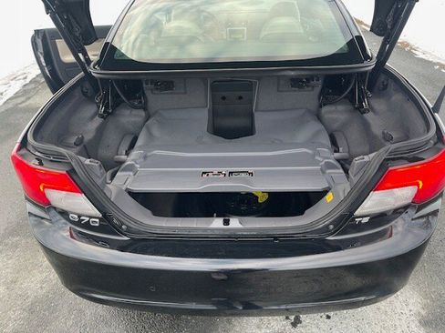 Used 2011 Volvo C70 T5 image 9