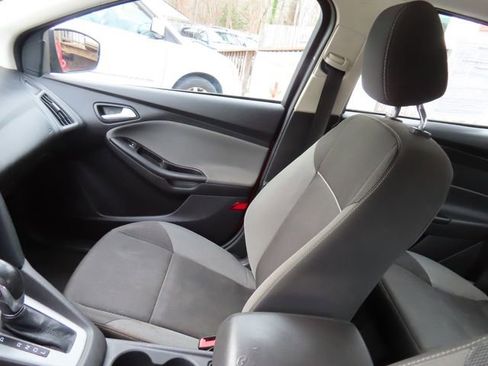 Used 2012 Ford Focus SE image 18